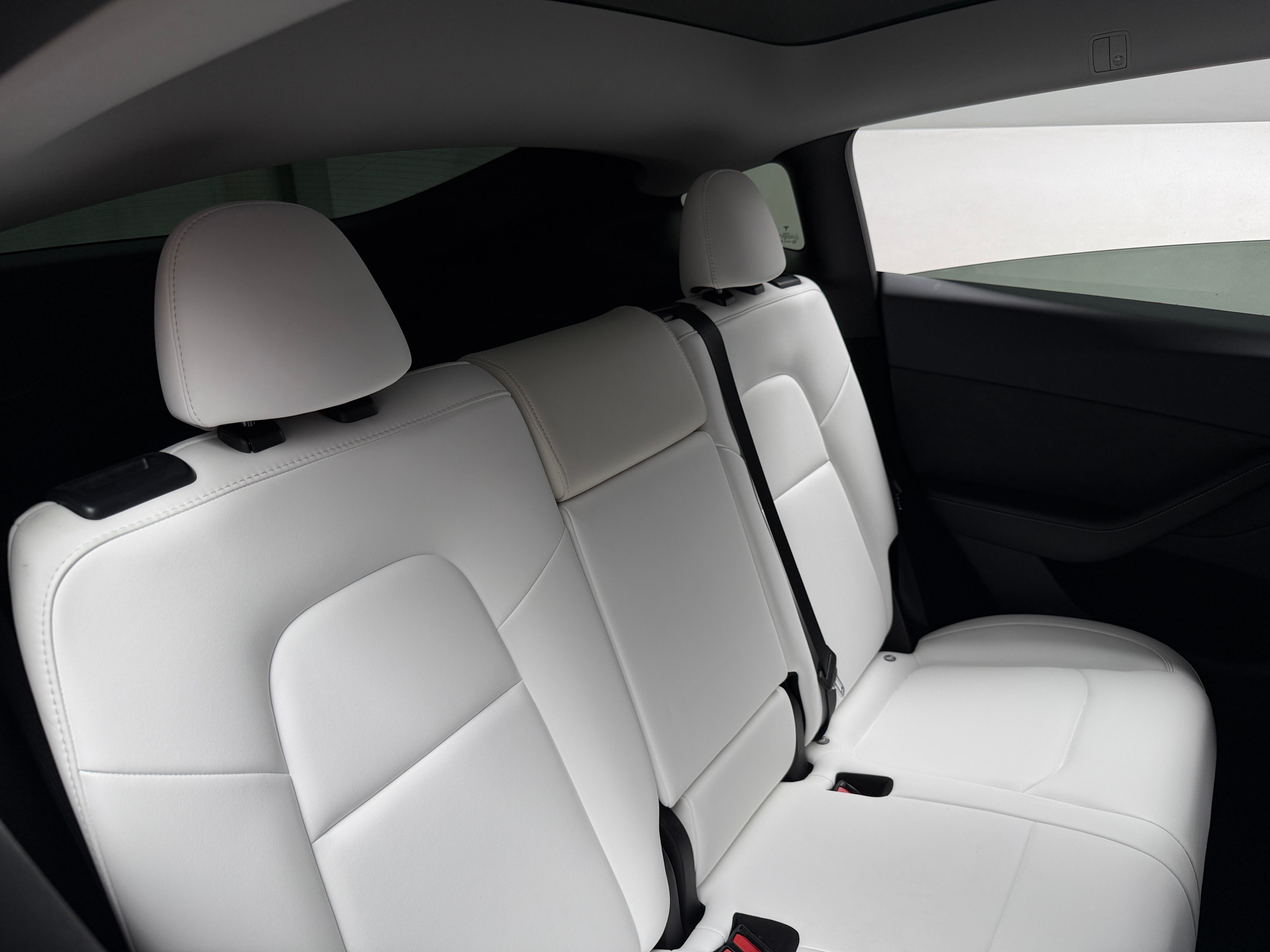 tesla model y 2023 7SAYGDEE9PA171061 image tesla model y 2023 7SAYGDEE9PA171061 image